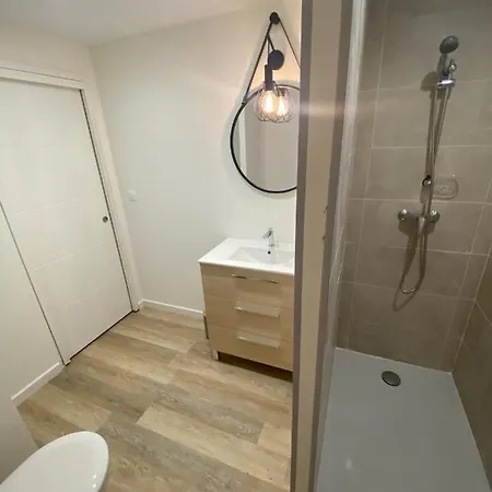 Appartement Laurier - T2 Avec Jardin Et Parking